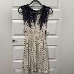 Cute, gently worn, size large free people dress!